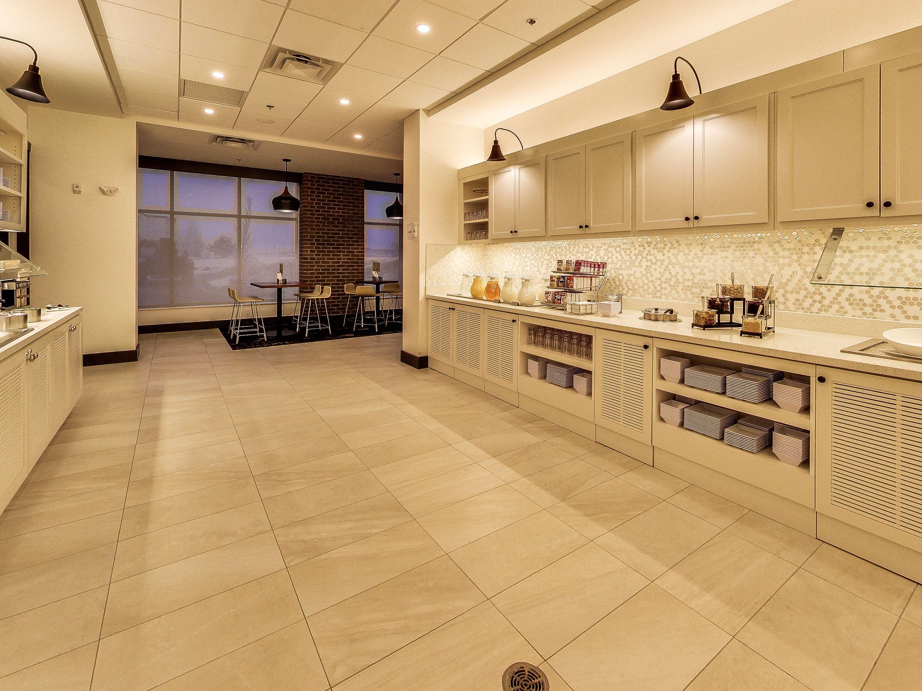 Hyatt Place Edmonton West מראה חיצוני תמונה