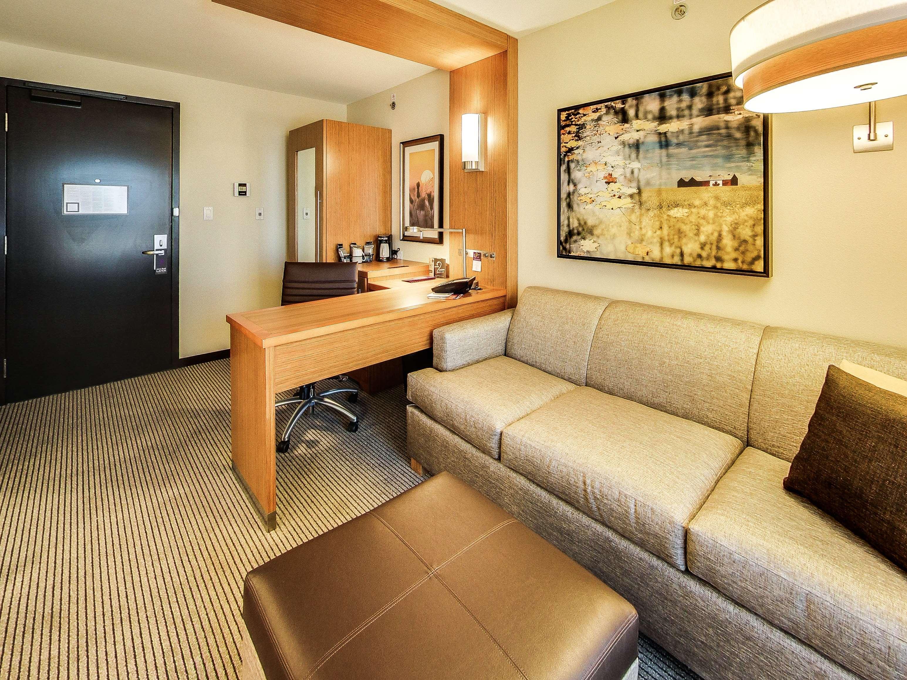 Hyatt Place Edmonton West מראה חיצוני תמונה