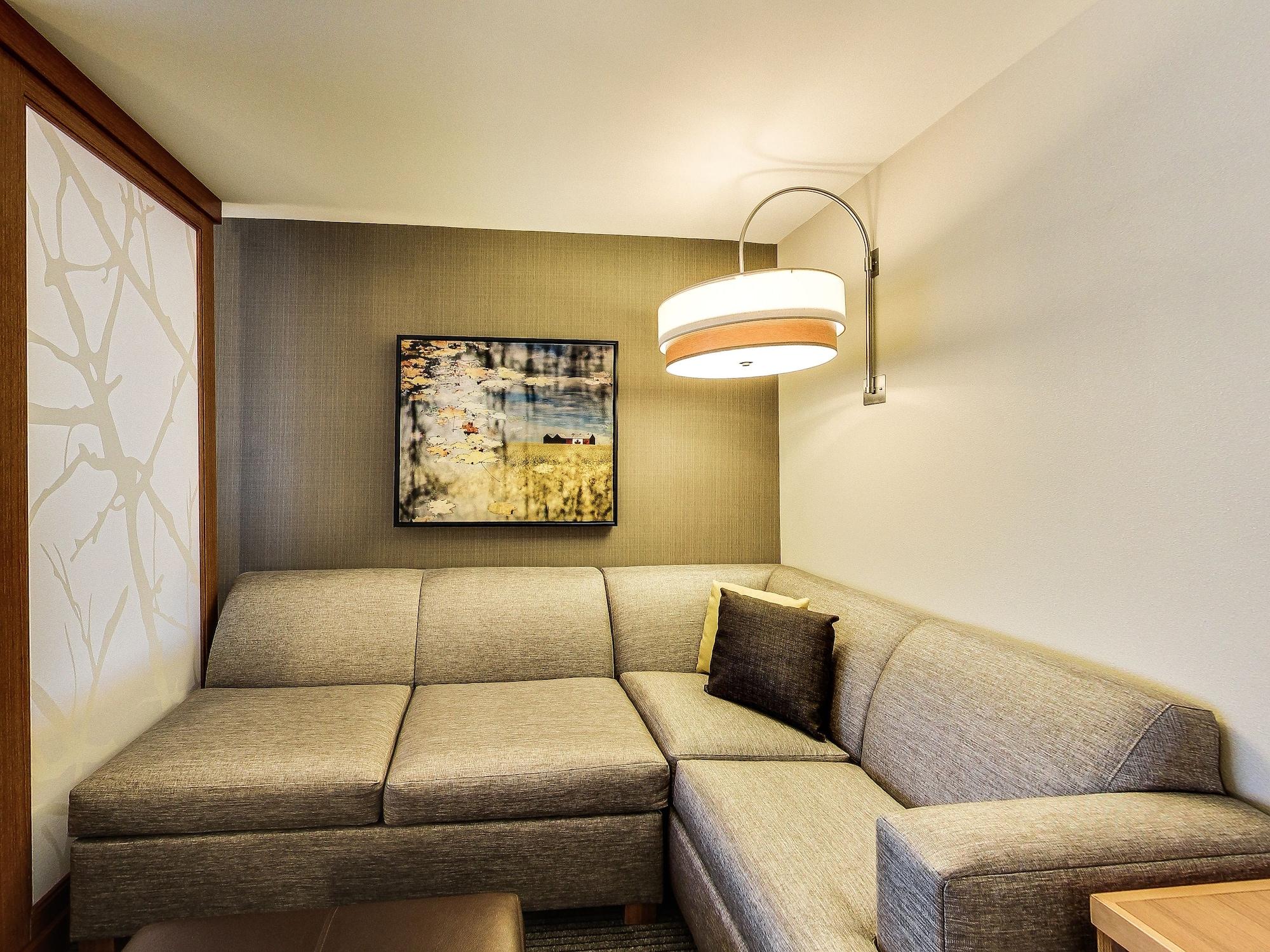 Hyatt Place Edmonton West מראה חיצוני תמונה